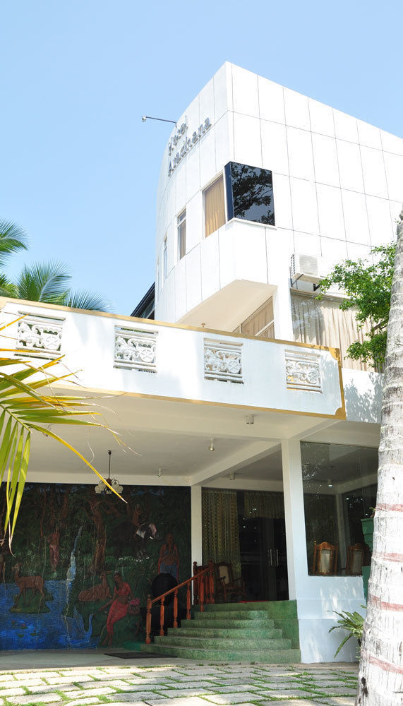 Hotel Aradhana Galle Exterior photo